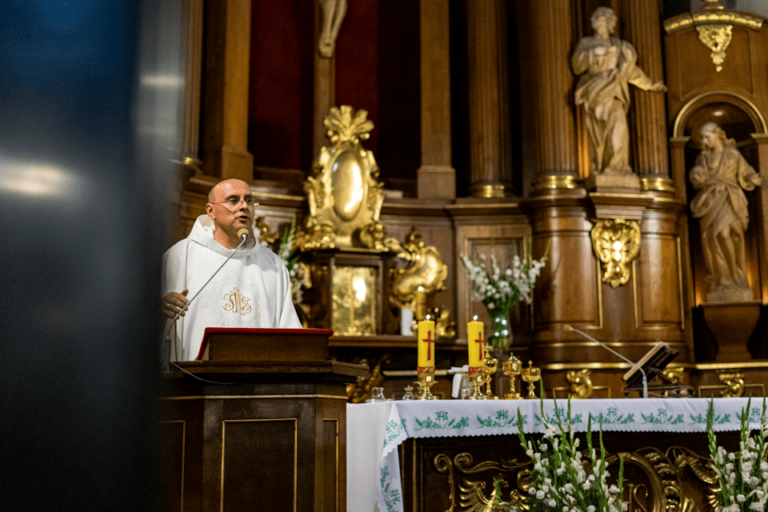 Msze święte o uzdrowienie – Parafia i Klasztor Franciszkanów pw